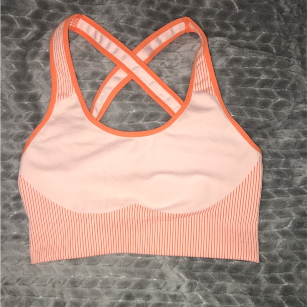 Women’s Sports Bra